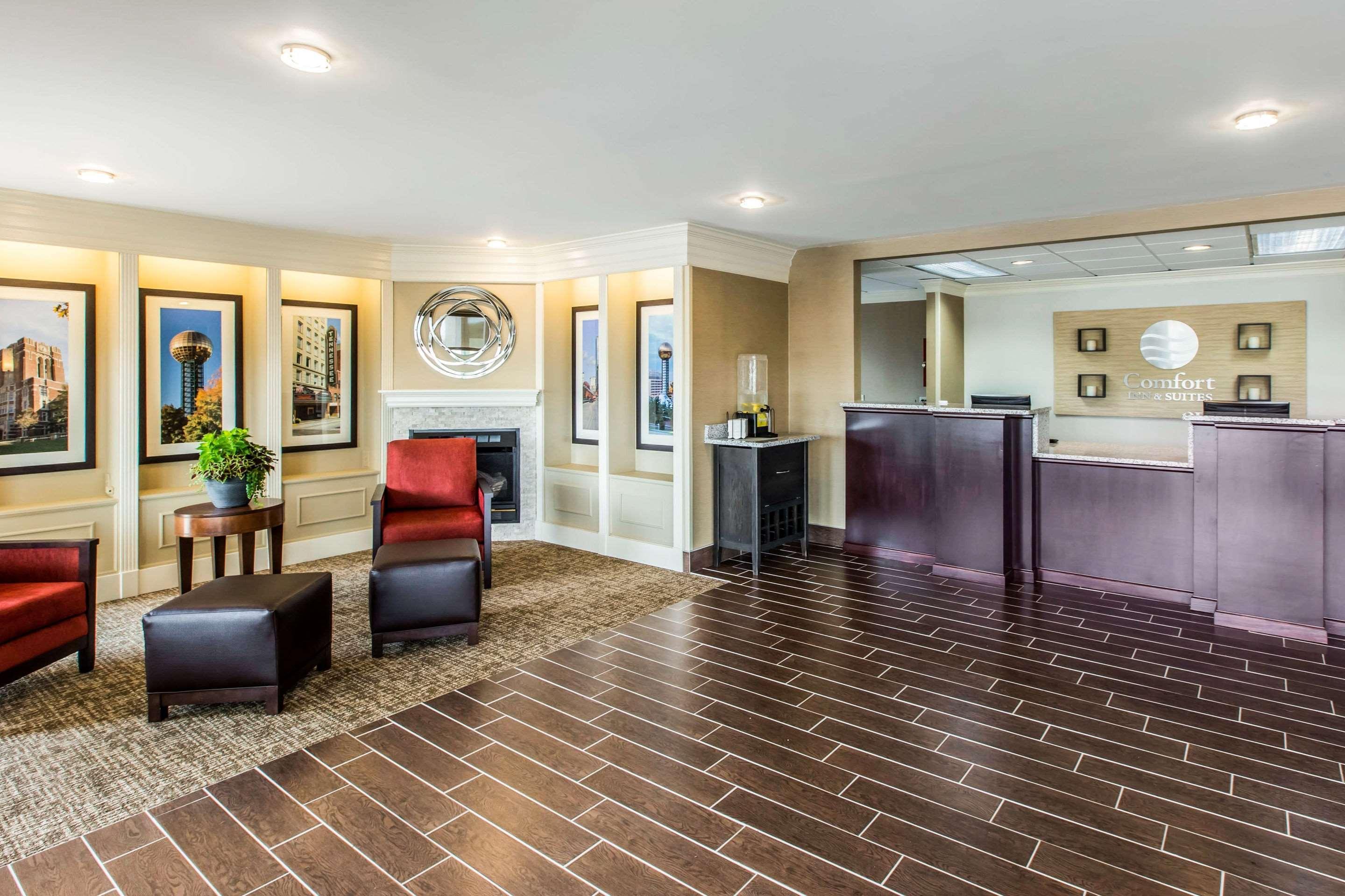 Comfort Inn & Suites Knoxville West Buitenkant foto