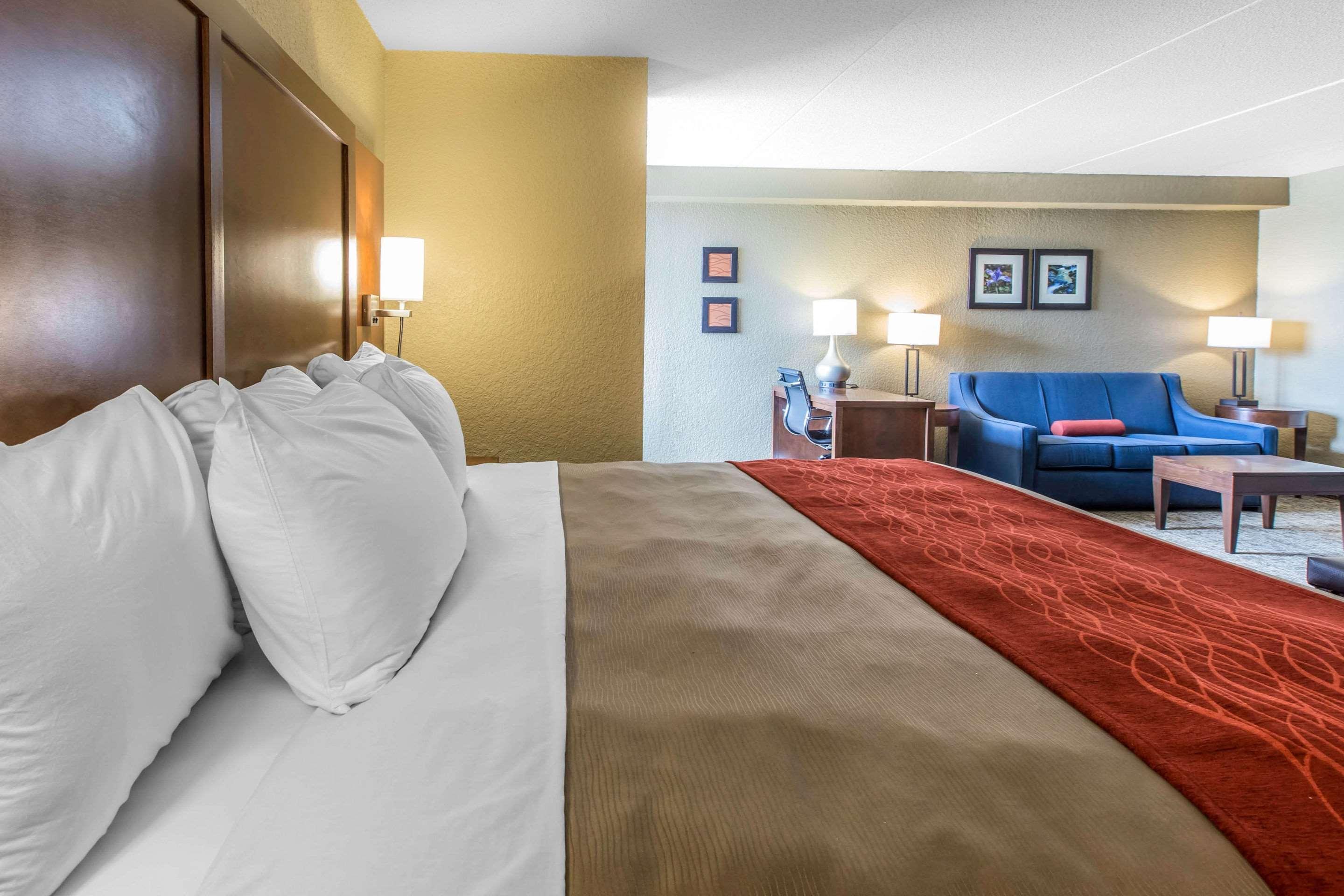 Comfort Inn & Suites Knoxville West Buitenkant foto